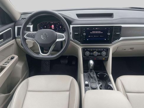 Used 2022 Volkswagen Atlas SE image 13