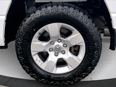 Used 2021 RAM 1500 Big Horn image 35