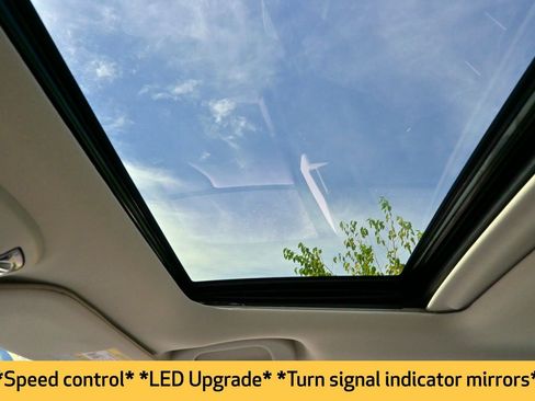 Used 2025 Subaru Legacy Premium image 9