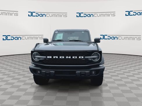Used 2025 Ford Bronco Badlands AWD/4WD image 4
