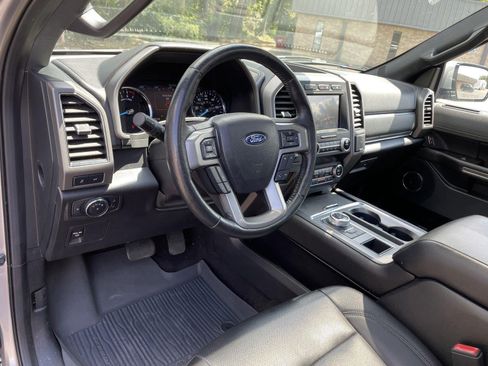Used 2021 Ford Expedition Max XLT RWD image 16