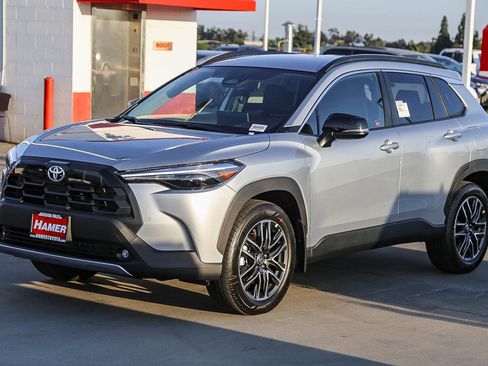 New 2026 Toyota Corolla Cross XLE image 3