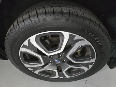 Certified 2023 Subaru Ascent Limited w/ Technology Package image 10