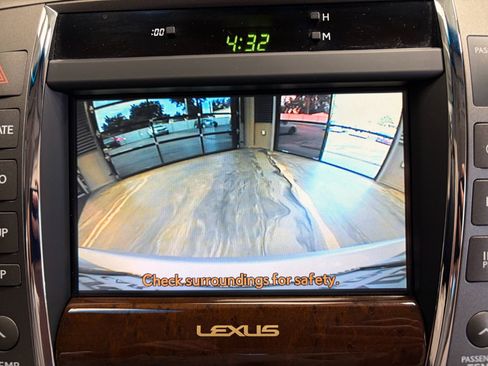 Used 2010 Lexus ES 350 FWD image 18