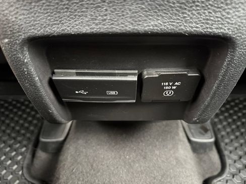 Used 2020 Jeep Cherokee Trailhawk w/ Cold Weather Group AWD/4WD image 30