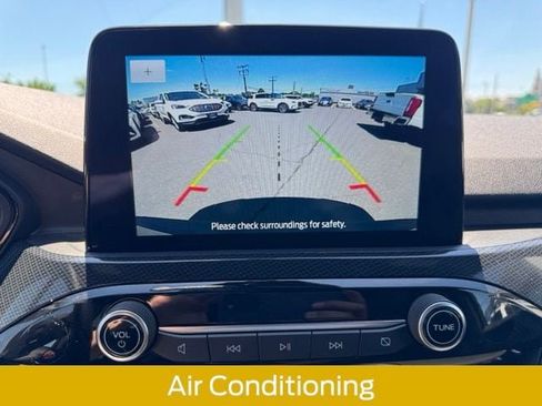 Certified 2026 Ford Escape ST-Line AWD/4WD image 21
