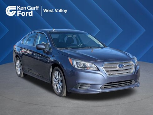 Used 2017 Subaru Legacy 2.5i Premium image 1