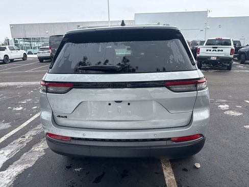 New 2026 Jeep Grand Cherokee Limited w/ Limited Altitude Package image 12