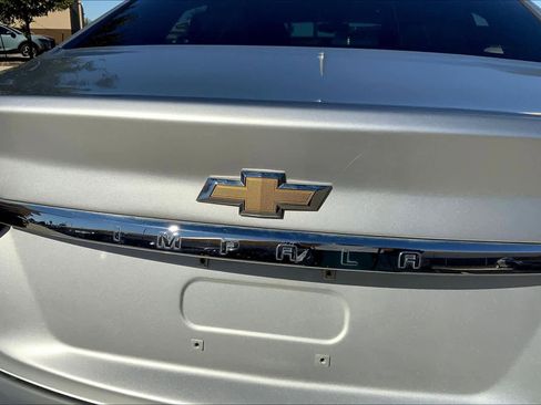 Used 2019 Chevrolet Impala LT image 32