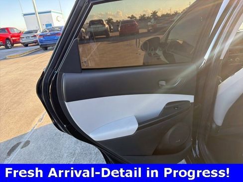 Used 2023 Hyundai Kona SE image 12