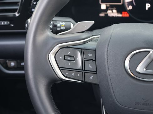 Used 2025 Lexus NX 250 FWD w/ Accessory Package (Z1) image 19