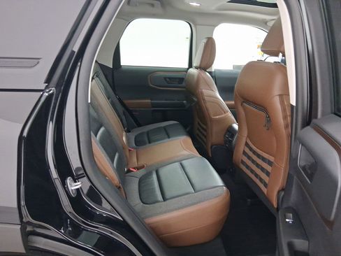 Used 2023 Ford Bronco Sport Outer Banks w/ Tech Package image 30