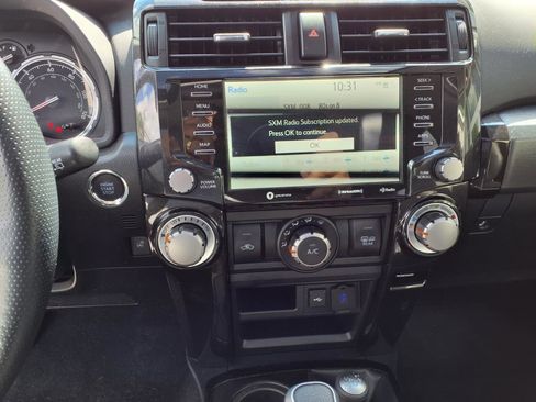 Used 2024 Toyota 4Runner TRD Off-Road Premium image 20