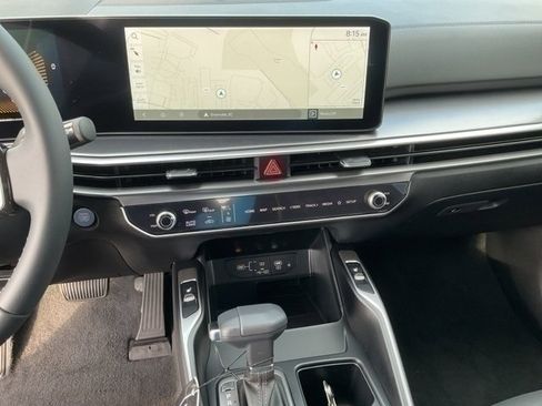 New 2025 Kia Sorento EX w/ Panoramic Sunroof Package image 14