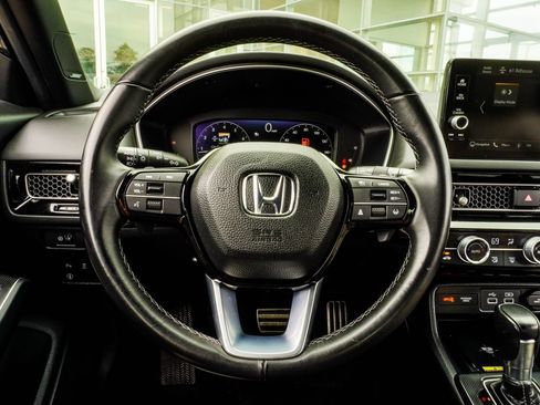 Used 2024 Honda Civic Sport Touring image 14