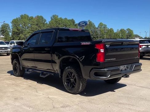 Used 2022 Chevrolet Silverado 1500 LT Trail Boss image 4