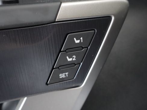 Used 2026 Toyota Sequoia Platinum AWD/4WD image 13