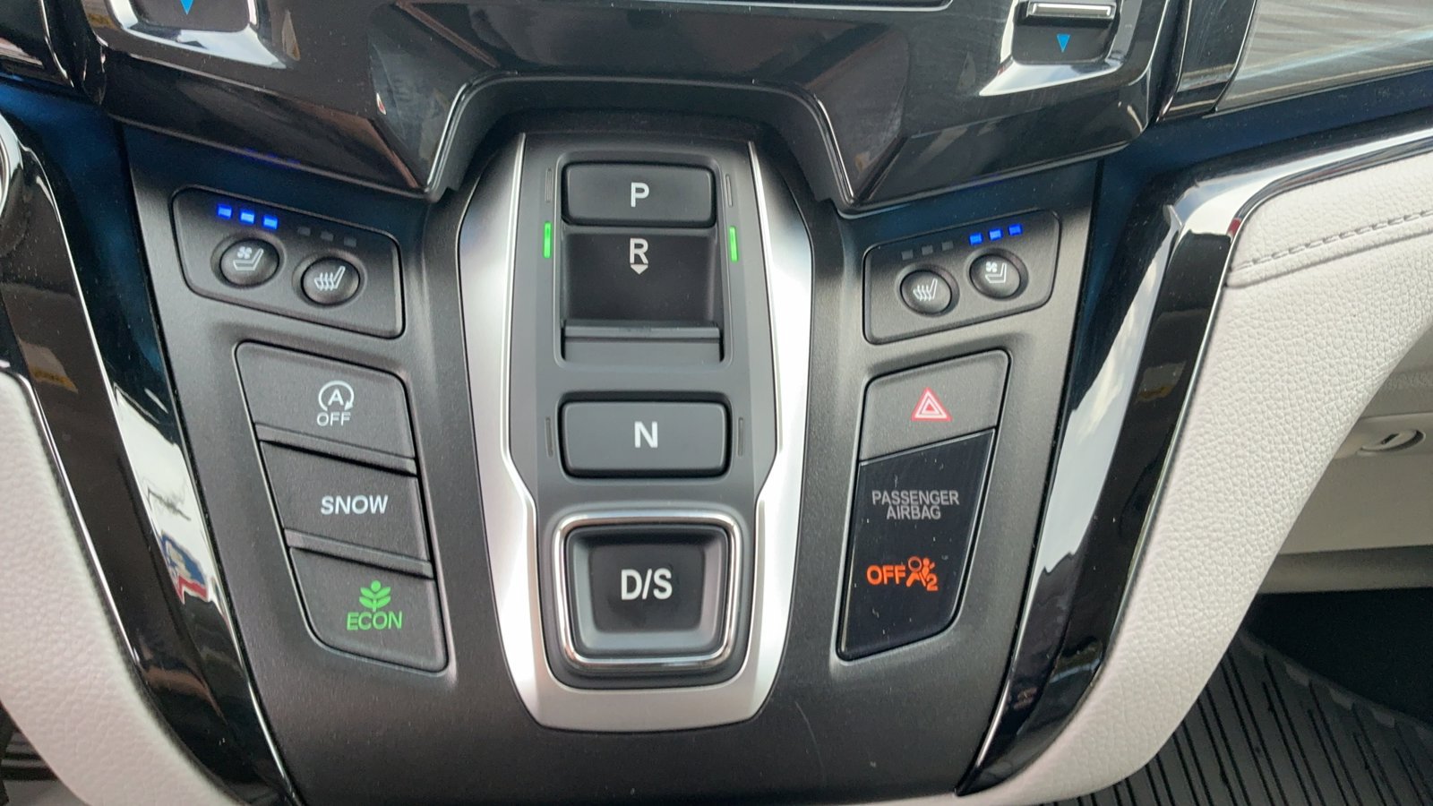Used 2023 Honda Odyssey Elite image 37