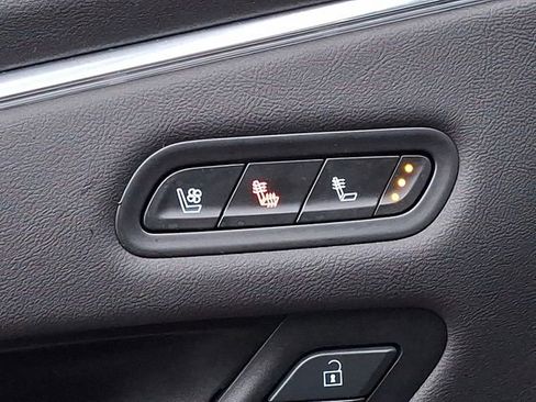 Used 2024 Cadillac Escalade Premium Luxury w/ Performance Package image 36