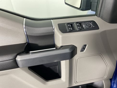 Used 2019 Ford F150 XLT w/ Equipment Group 302A Luxury image 15