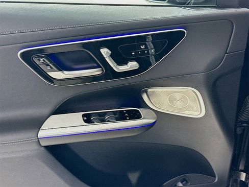 Certified 2025 Mercedes-Benz GLC 300 GLC 300 image 19