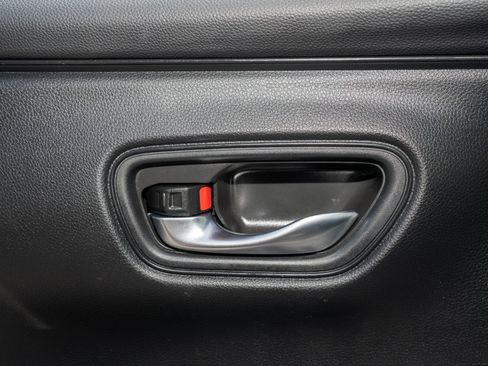 Certified 2024 Honda HR-V LX image 26