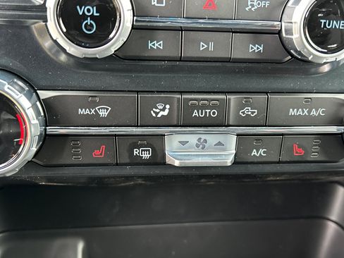 New 2026 Ford F150 XLT w/ Equipment Group 302A MID AWD/4WD image 20