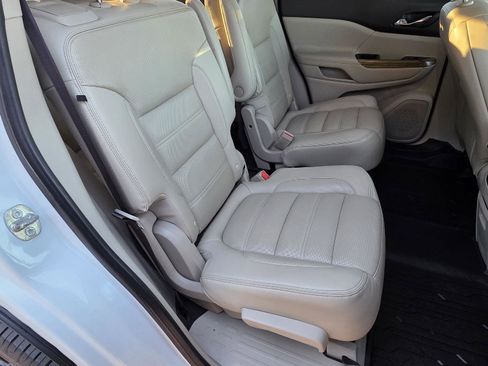 Used 2019 GMC Acadia Denali w/ Technology Package image 39