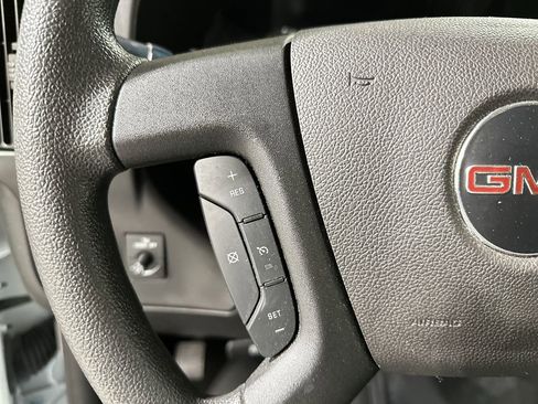Used 2024 GMC Savana 2500 w/ Driver Convenience Package image 28