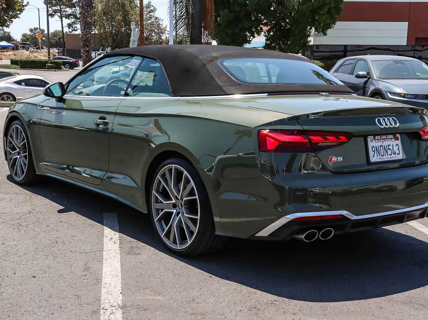 Used 2024 Audi S5 Premium Plus w/ Premium Plus Package AWD/4WD image 9