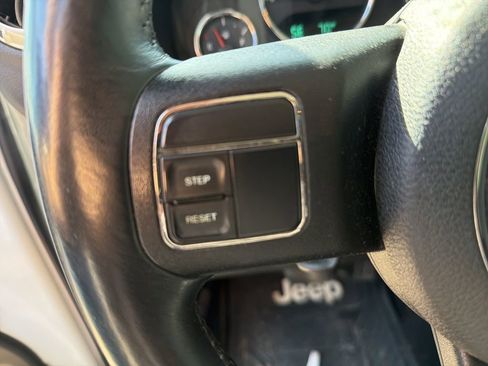 Used 2014 Jeep Wrangler Sahara w/ Trailer Tow Group AWD/4WD image 18