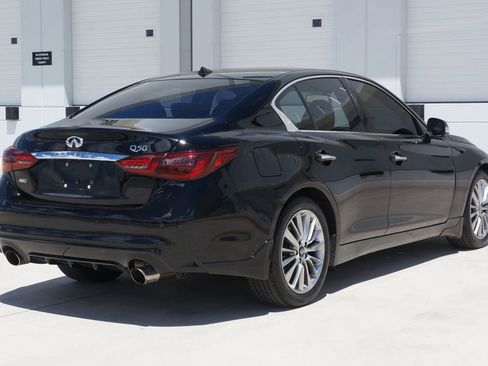 Used 2019 INFINITI Q50 Luxe w/ Essential Package (3.0T Luxe) image 13