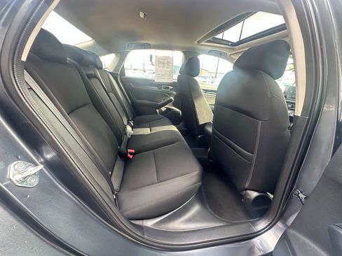 Used 2022 Honda Civic EX image 21