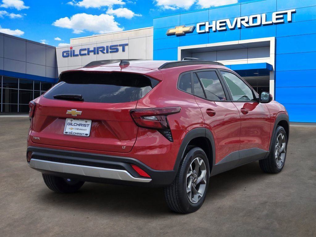 New 2026 Chevrolet Trax LT w/ Driver Confidence Package FWD image 8