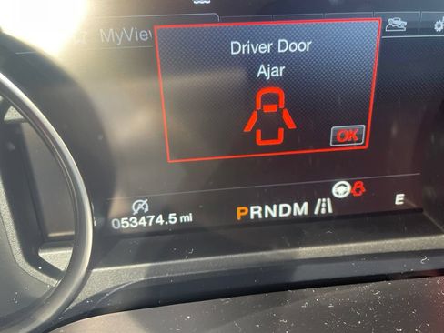 Used 2018 Ford F150 Raptor w/ Equipment Group 802A Luxury AWD/4WD image 6