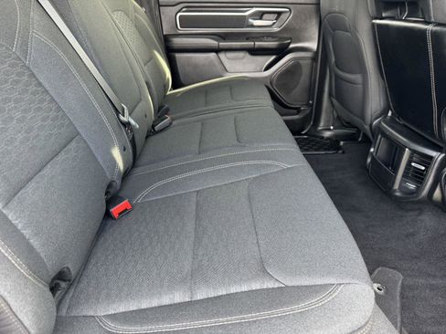 Certified 2025 RAM 1500 Big Horn AWD/4WD image 9