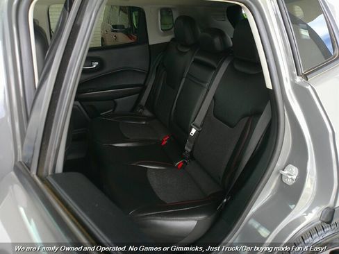 Used 2020 Jeep Compass Trailhawk w/ Cold Weather Group image 20