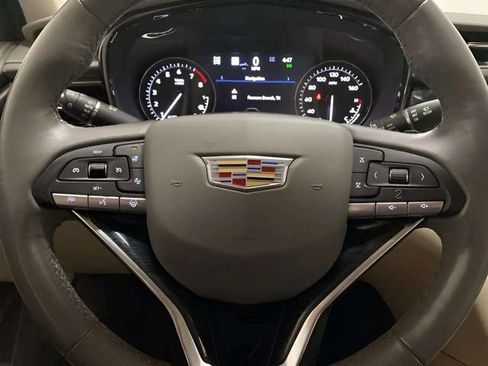 Used 2023 Cadillac XT6 Premium Luxury w/ Technology Package AWD/4WD image 42