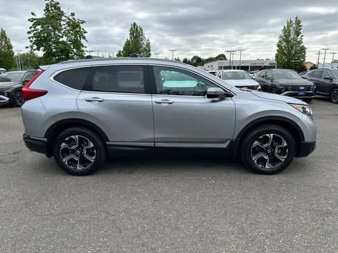 Used 2017 Honda CR-V Touring image 7