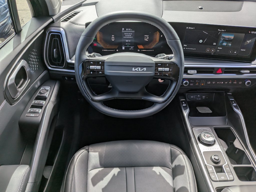 Certified 2026 Kia Sorento EX w/ EX Premium Package FWD image 17