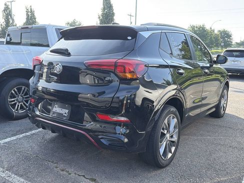 Used 2021 Buick Encore GX Select w/ Sport Touring Package FWD image 4