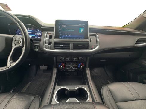 Used 2022 Chevrolet Suburban RST w/ Luxury Package AWD/4WD image 12