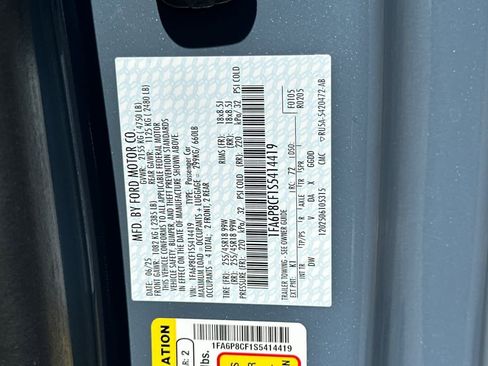 Used 2025 Ford Mustang GT RWD image 28
