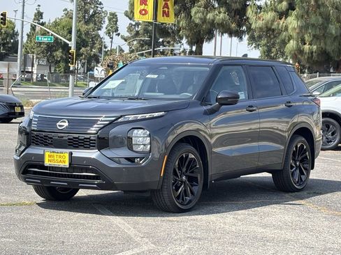 New 2026 Nissan Rogue SL AWD/4WD image 5