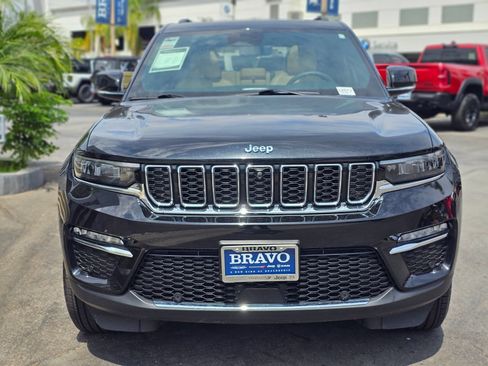 Used 2023 Jeep Grand Cherokee 4WD 4xe w/ Luxury Tech Group II image 3