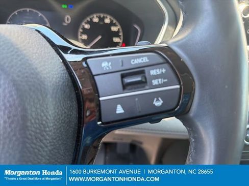 Used 2023 Honda Pilot Touring image 12