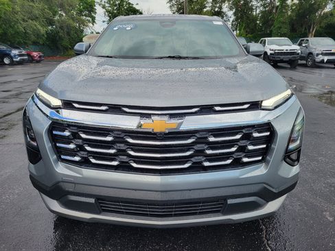 Certified 2026 Chevrolet Equinox LT FWD image 2