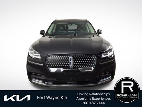 Used 2020 Lincoln Aviator Reserve w/ Equipment Group 201A AWD/4WD image 3