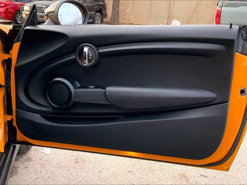 Used 2015 MINI Cooper 2-Door Hardtop image 21