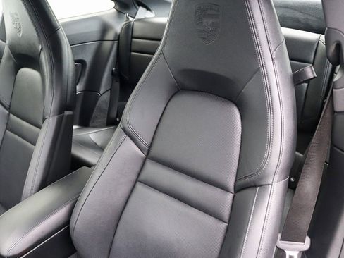 Used 2020 Porsche 911 Carrera image 28